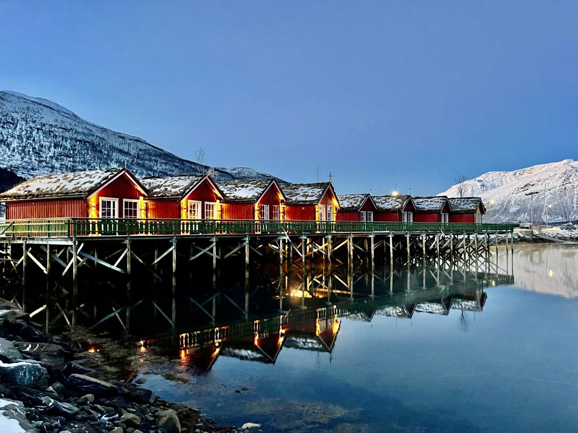 Manndalen Sjobuer Villa Samuelsberg Exterior foto